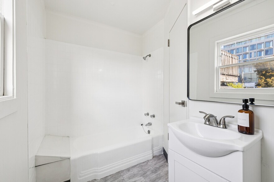 More Photos Of 2332-2334 California Street, San Francisco Apartments For Sale