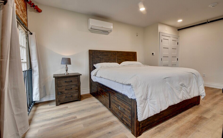 More Photos Of 20 E Jackson St, Millersburg Lodge Meeting Hall For Sale