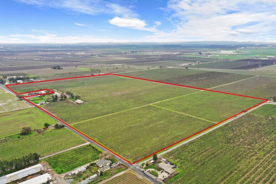 More Photos Of 20325 N Ray Rd, Lodi Land For Sale