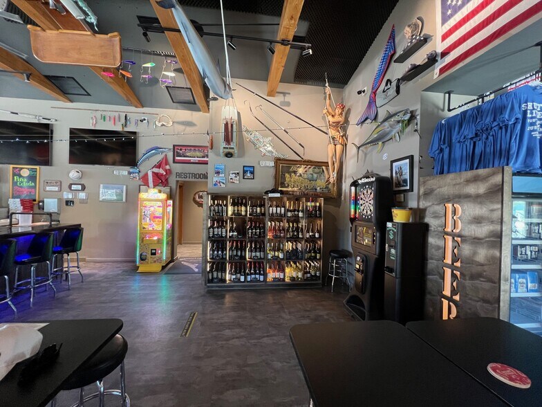 More Photos Of 10002 Gulf Dr, Anna Maria Bar For Sale