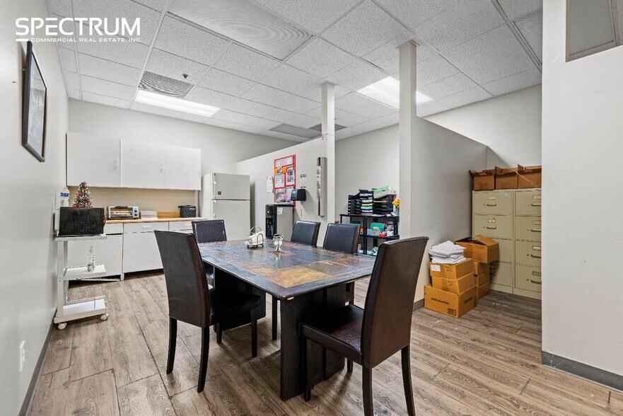 More Photos Of 29018 N Hancock Pky, Valencia Warehouse For Lease