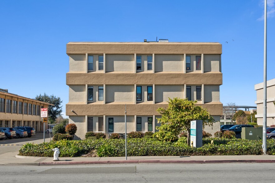 More Photos Of 2089 Vale Rd, San Pablo Office For Sale