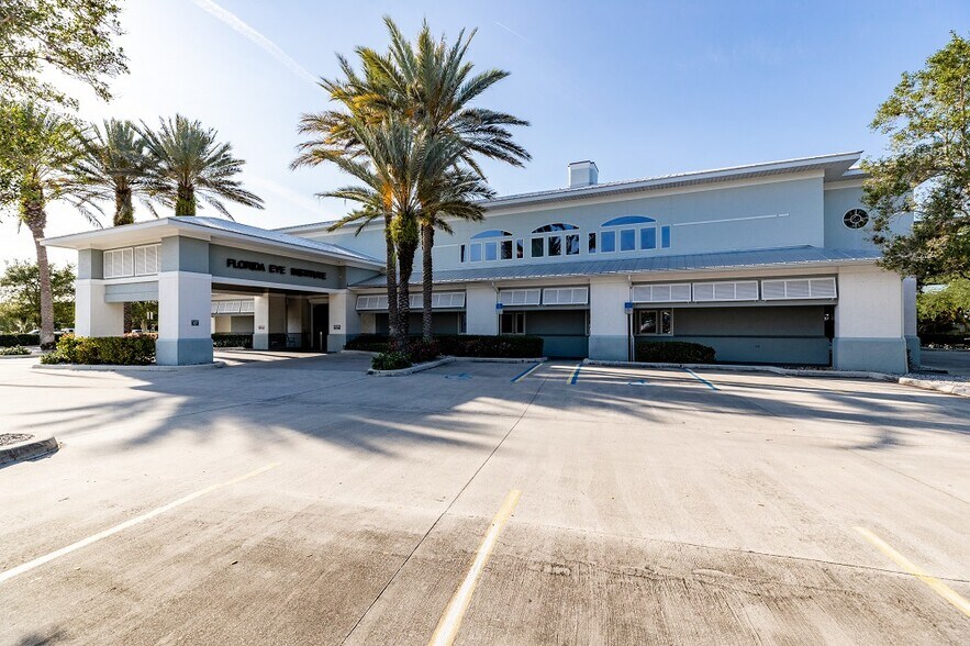 More Photos Of 2750 Indian River Blvd, Vero Beach Medical For Lease