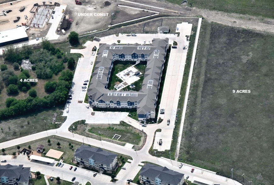 More Photos Of 2207 W San Antonio St, Lockhart Land For Sale