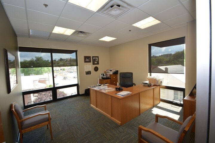More Photos Of 325 W Gurley St, Prescott Office For Lease