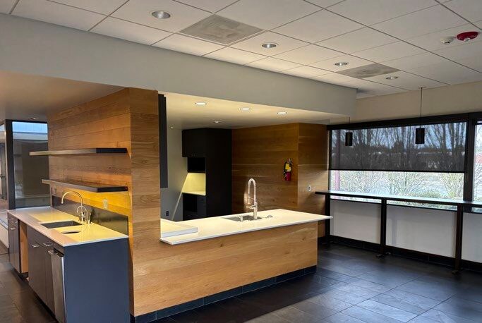 More Photos Of 5560 SW 107th Ave, Beaverton Office For Sale