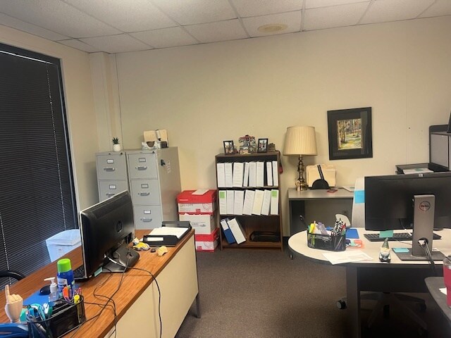 More Photos Of 2 Inwood Cir, Little Rock Office Residential For Lease
