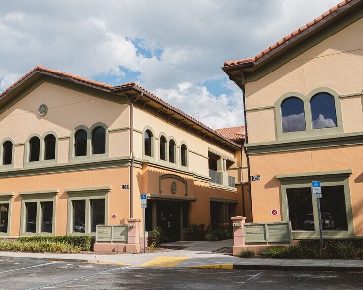 More Photos Of 1301 S International Pky, Lake Mary Medical For Lease