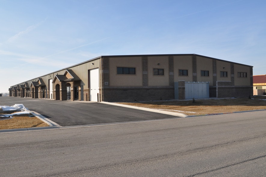 More Photos Of 3035 S Scott Ln, West Haven Warehouse For Lease