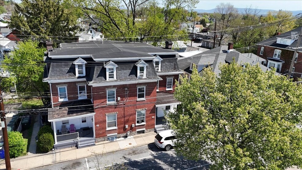 More Photos Of 16-18 Wayside Ave, Hagerstown Apartments For Sale