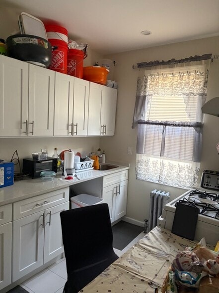 More Photos Of 22007 Merrick Blvd, Springfield Gardens Flex For Sale