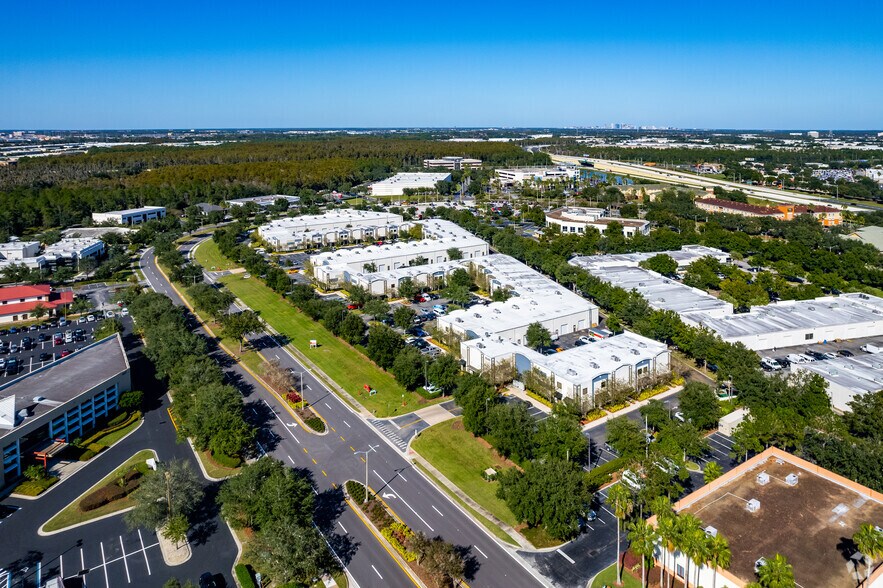 More Photos Of 8600 Commodity Cir, Orlando Showroom For Sale