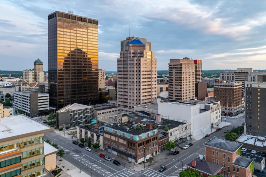 More Photos Of 110 N Main St, Dayton Office For Lease