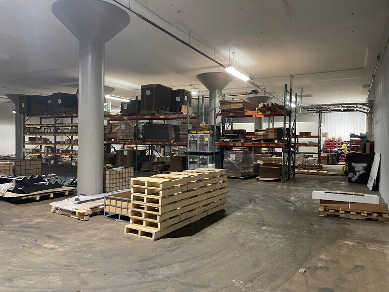 More Photos Of 1531 Tremont St, Cincinnati Manufacturing For Sale