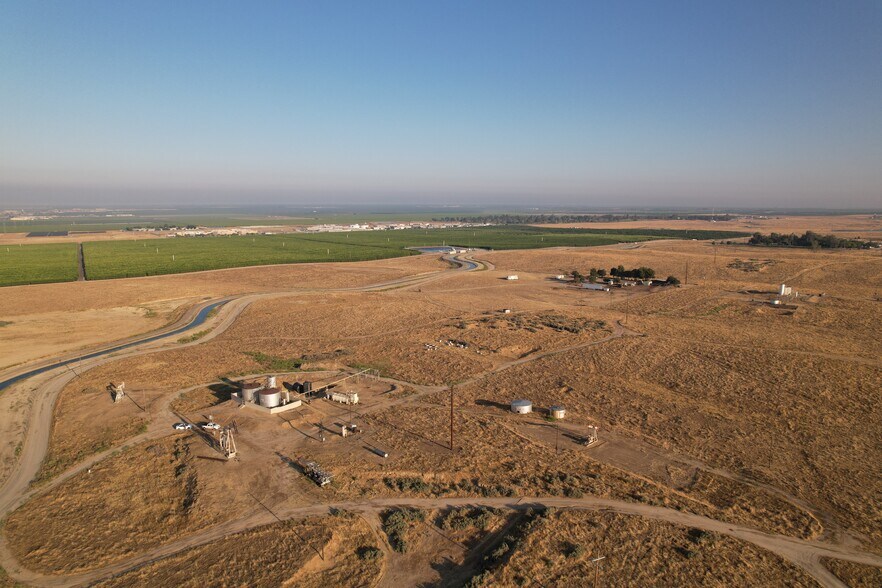 More Photos Of 20 Acres in Kern County Rd, Bakersfield Land For Sale