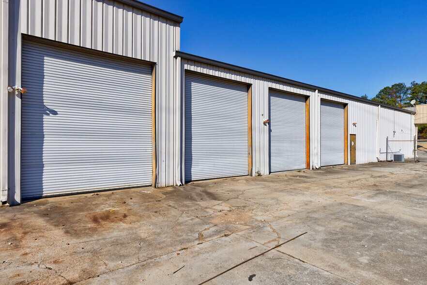 More Photos Of 1375 Access Rd, Covington Freestanding For Sale