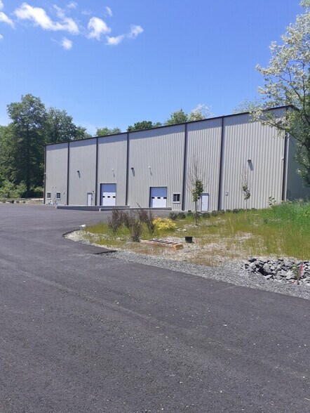 More Photos Of 735 State Route 52, Walden Warehouse For Sale