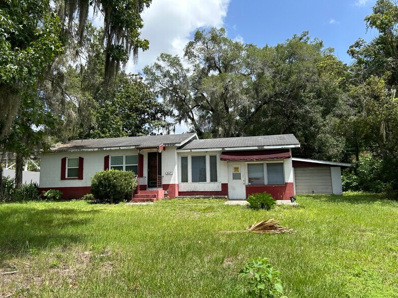 More Photos Of 267 Taylor Rd W, Deland Office For Sale