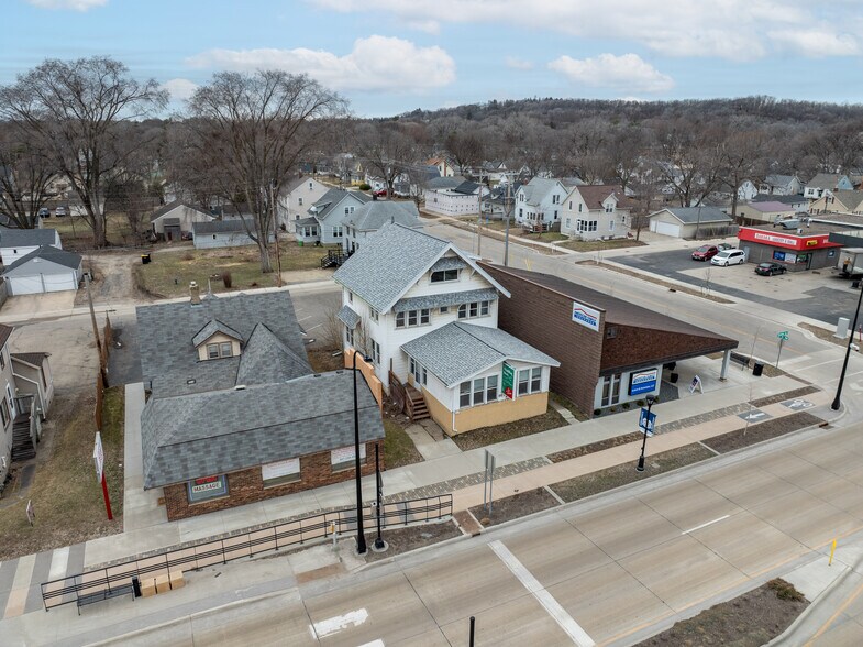 More Photos Of 917 Broadway Ave N, Rochester Medical For Sale