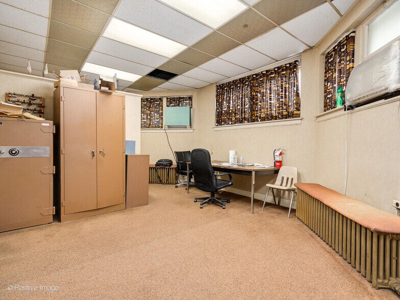 More Photos Of 3011 N Austin Ave, Chicago Lodge Meeting Hall For Sale