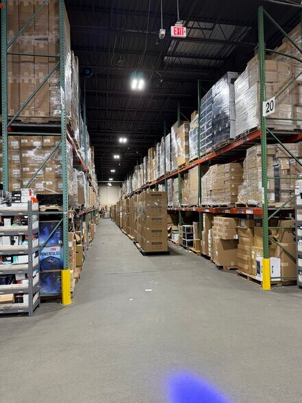 More Photos Of 50 Atrium Dr, Somerset Showroom For Lease