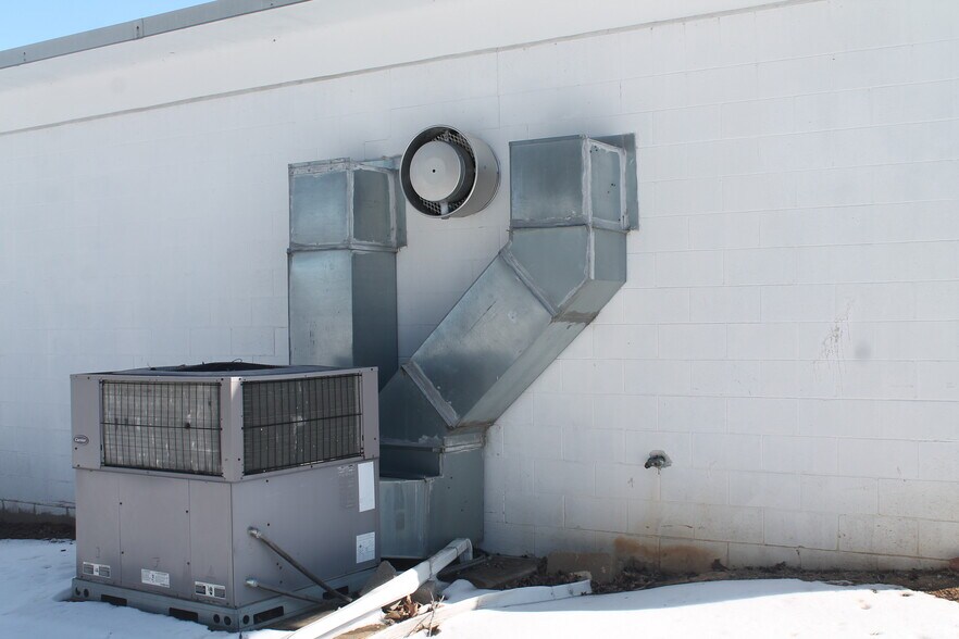 More Photos Of 1200 W Sloan St, Harrisburg General Retail For Sale