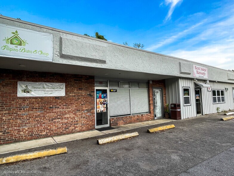 More Photos Of 4000 W Newberry Rd, Gainesville Storefront Retail Office For Sale