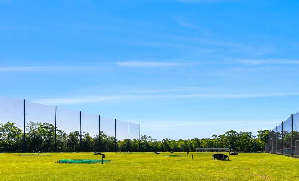 More Photos Of 5075 Crain Hwy, La Plata Golf Course Driving Range For Sale