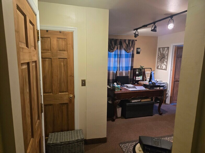 More Photos Of 200-204 N Harrison St, Princeton Medical For Sale