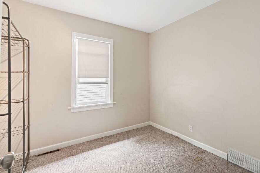 More Photos Of 1785 Channing St, Ferndale Apartments For Sale