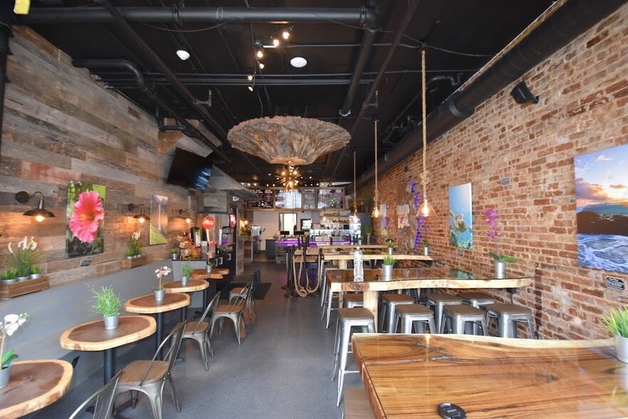 More Photos Of 110 Washington St, Hoboken Apartments For Lease