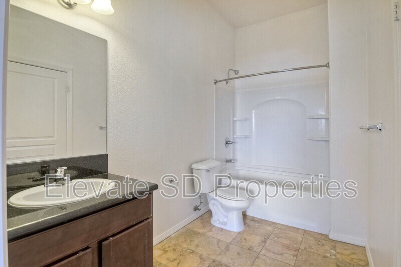 More Photos Of 819-825 D Ave, National City Apartments For Lease