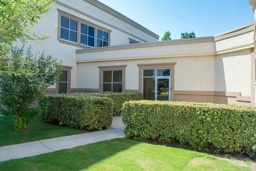 More Photos Of 4642 N Loop 289, Lubbock Medical For Lease