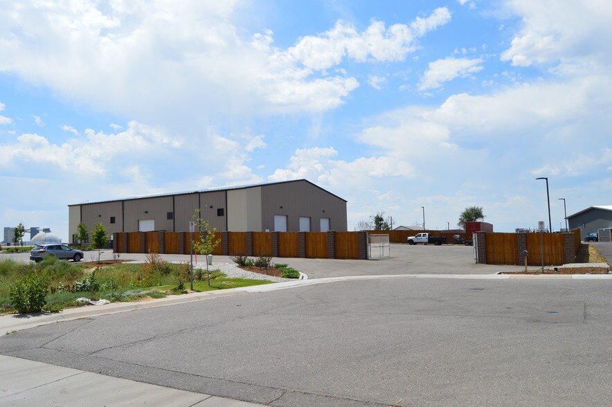 More Photos Of 9621 Hanover Ct W, Commerce City Warehouse For Lease