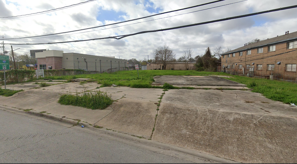 Primary Photo Of 3750 Southmore Blvd, Houston Land For Lease