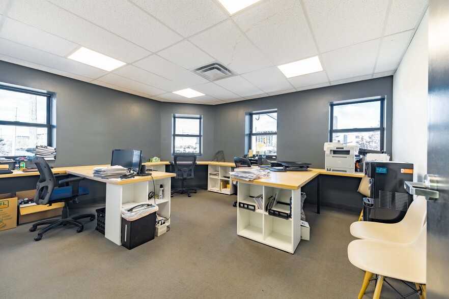 More Photos Of 1501-1515 W Lafayette Blvd, Detroit Manufacturing For Sale