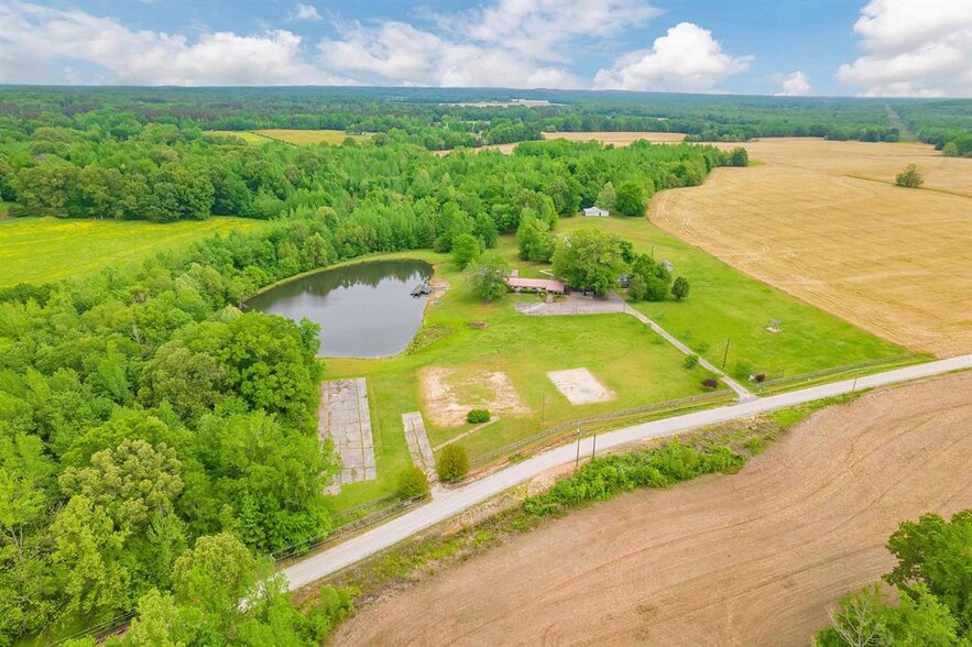 Primary Photo Of 59 Luray -1, Beech Bluff Religious Facility For Sale