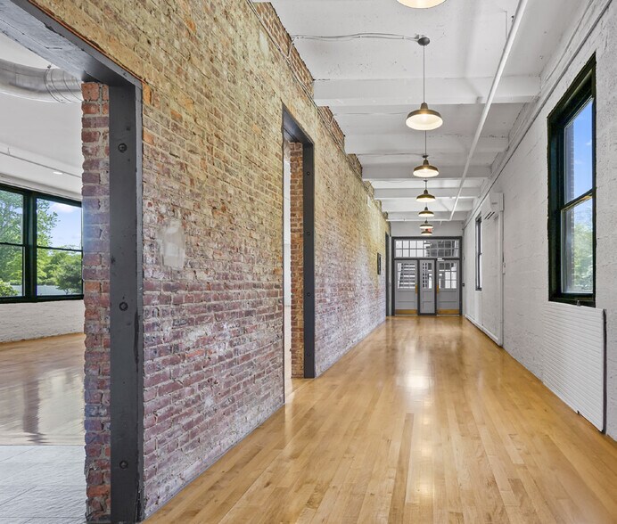 More Photos Of 215 Broad St, Eatontown Office For Lease