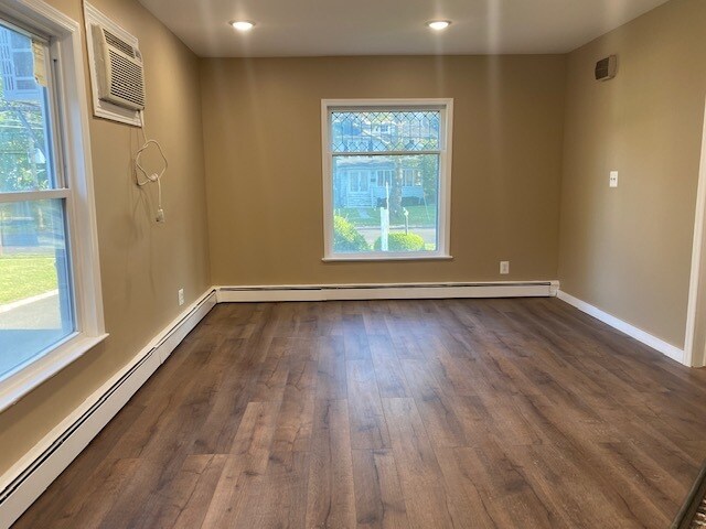 More Photos Of 922 South Ave, Westfield Office Residential For Lease