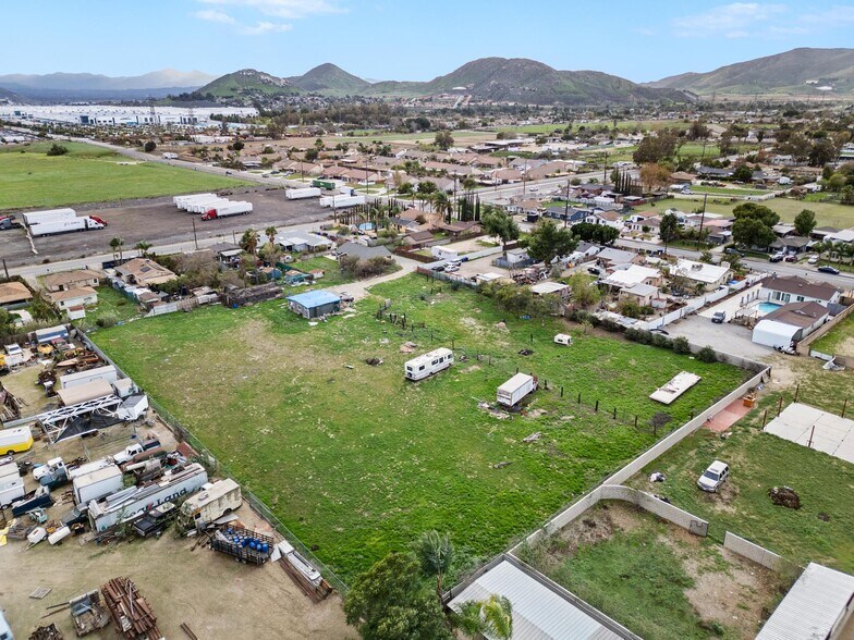 More Photos Of 19340 Jurupa Ave, Bloomington Land For Sale