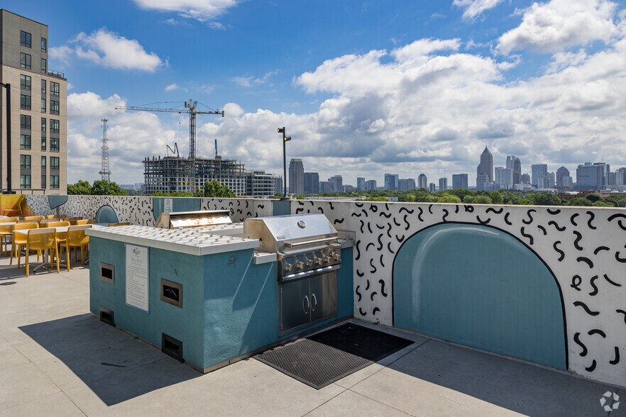 More Photos Of 930 Howell Mill Rd NW, Atlanta Apartments For Lease
