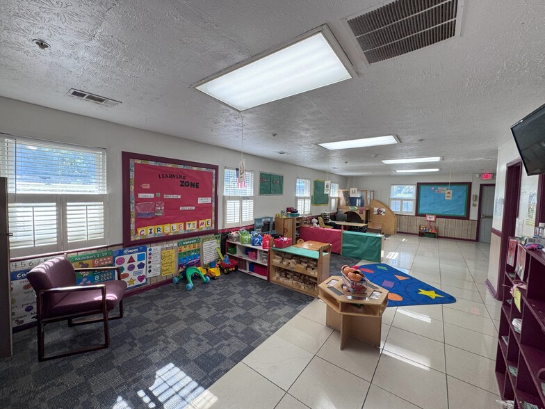 More Photos Of 6755 Old National Hwy, Atlanta Schools For Sale
