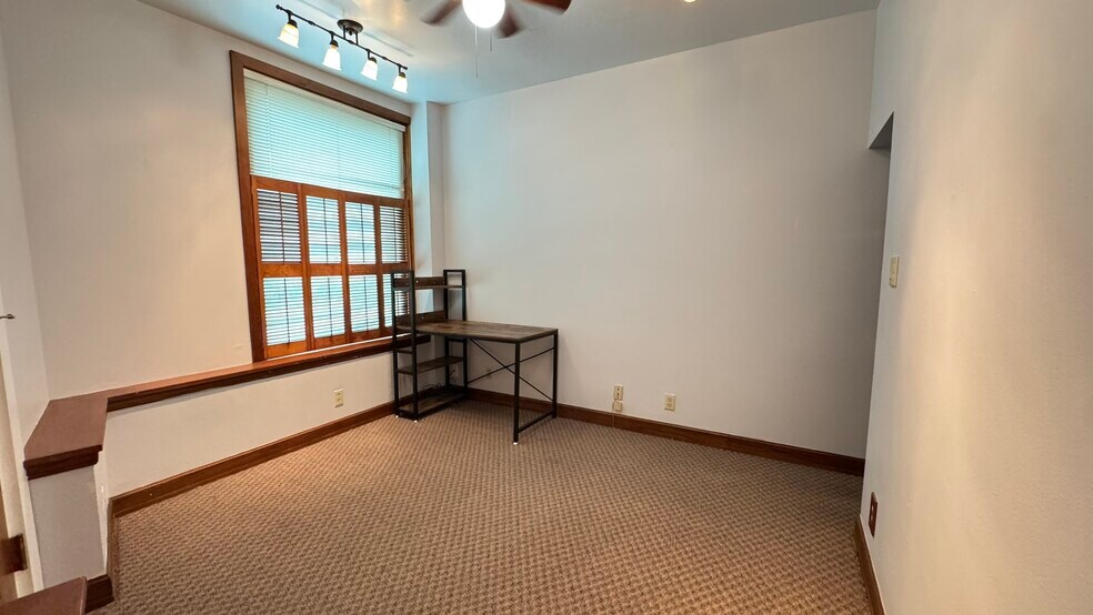 More Photos Of 211 N Magnolia Ave, Orlando Office For Lease