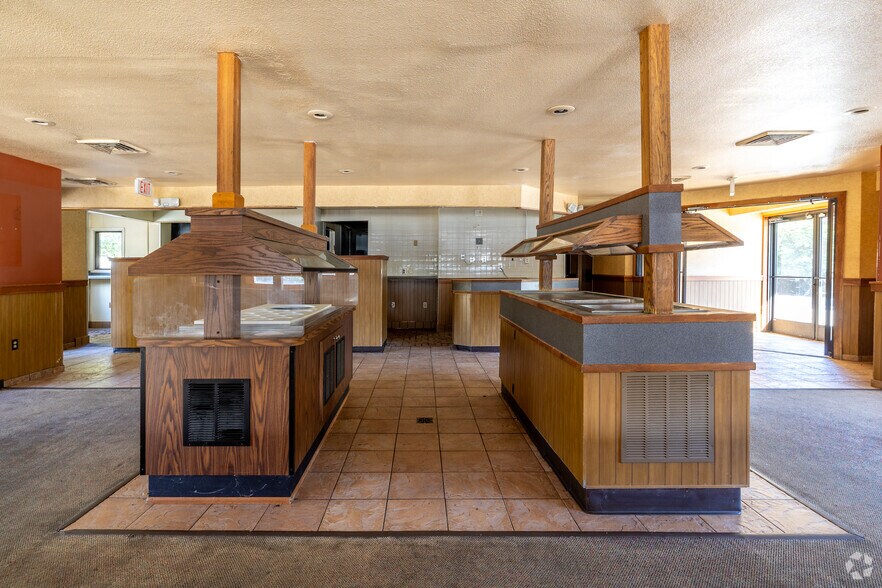 More Photos Of 1815 S Main St, Laurinburg Restaurant For Sale