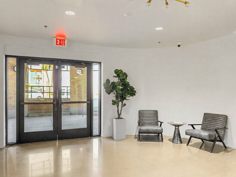 More Photos Of 730 Las Vegas Blvd, Las Vegas Serviced Offices For Sale
