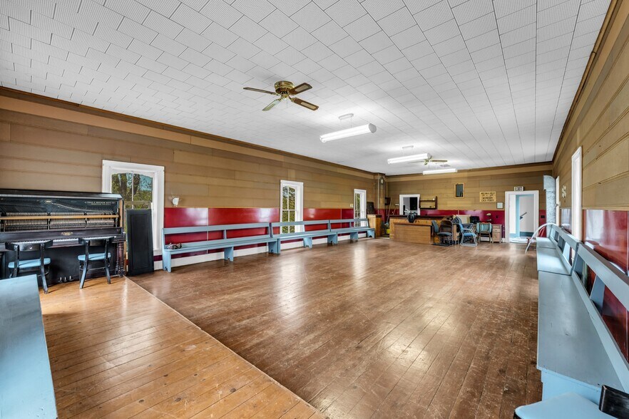 More Photos Of 6101 Lyons St, Burlington Lodge Meeting Hall For Sale