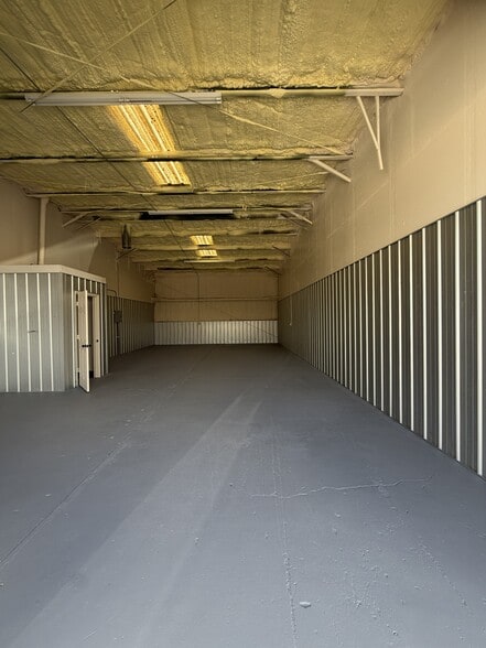 More Photos Of 541 Oliver Rd, Montgomery Flex For Lease