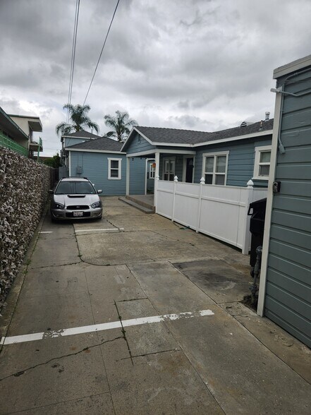More Photos Of 1706 Sherman Pl, Long Beach Apartments For Sale