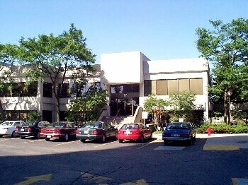 More Photos Of 17-19 Four Seasons Pl, Toronto Office For Lease