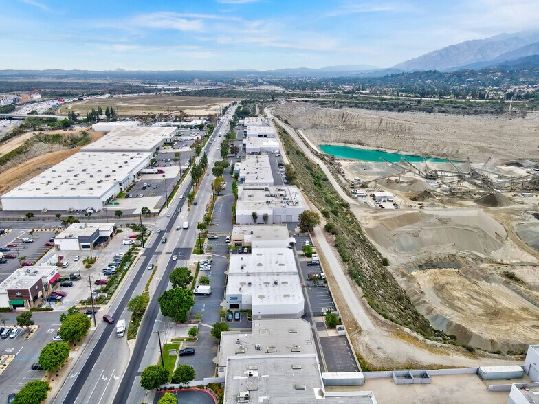 More Photos Of 1301 Foothill Blvd, Azusa Warehouse For Lease